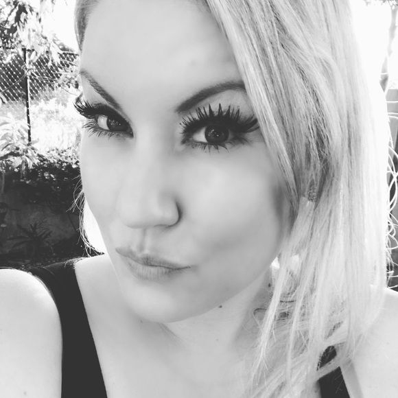 Meet your Posher, Jea - Picture 5 of 12